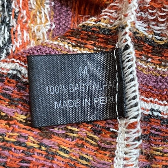 Women's Multicolor Patterned Cardigan - Picture 9 of 9